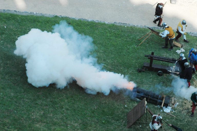 All'armi, all'armi a Castel Beseno, Besenello (TN), Trentino Alto Adige, fotografo: Cristallini, archivio ICPI