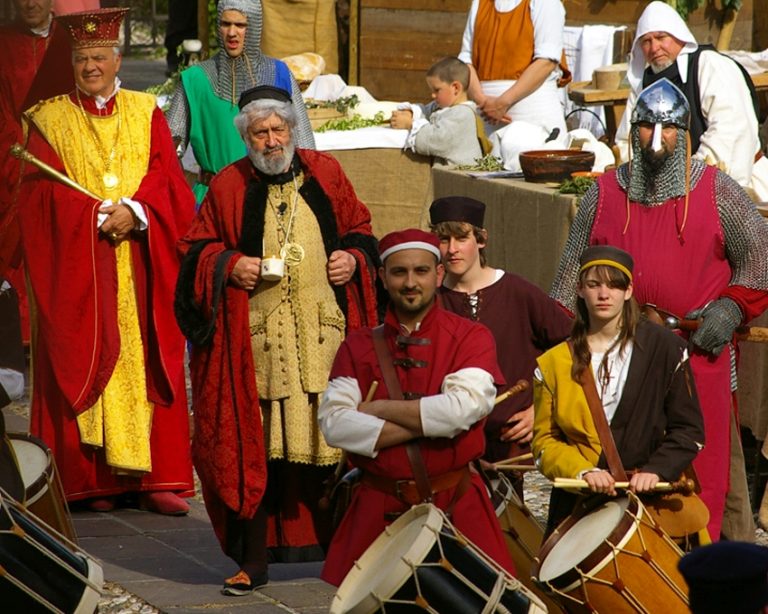 Dentro la storia - Castello Vivo, Conegliano (TV), Veneto, fotografo: Ass. Schola Tamburi Storici di Conegliano, archivio ICPI