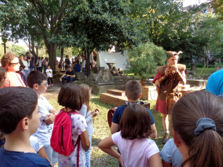 Legiomania a Tergeste, Trieste (TS), Friuli Venezia Giulia, fotografo: non indicato, archivio ICPI