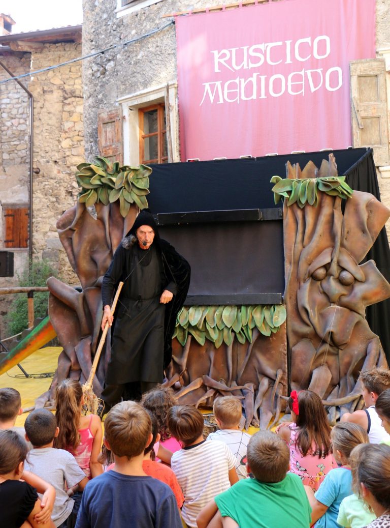 Rustico Medioevo, Tenno - Ville del Monte (TN), Trentino Alto Adige, fotografo: Comitato Ville del Monte, archivio ICPI