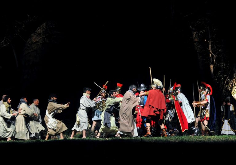 Il Venerdì Santo di Romagnano Sesia, Romagnano Sesia (NO), Piemonte, fotografo: Marta Zaninetti, Mauro Baraggioni, Ernesto Vivoli, Enrico Eletto, archivio ICPI Il Venerdì Santo di Romagnano Sesia, Romagnano Sesia (NO), Piemonte, fotografo: Marta Zaninetti, Mauro Baraggioni, Ernesto Vivoli, Enrico Eletto, archivio ICPI